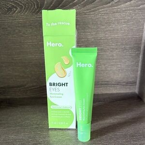 ❤️$11 Hero Bright Eyes Illuminating Eye Cream 15ml